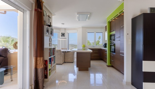 Herverkoop - Detached Villa - La Zarza