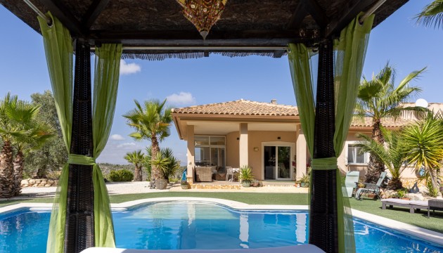 Herverkoop - Detached Villa - La Zarza