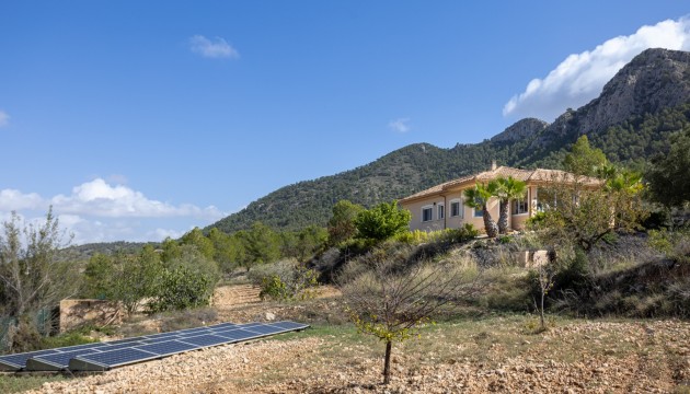 Herverkoop - Detached Villa - La Zarza