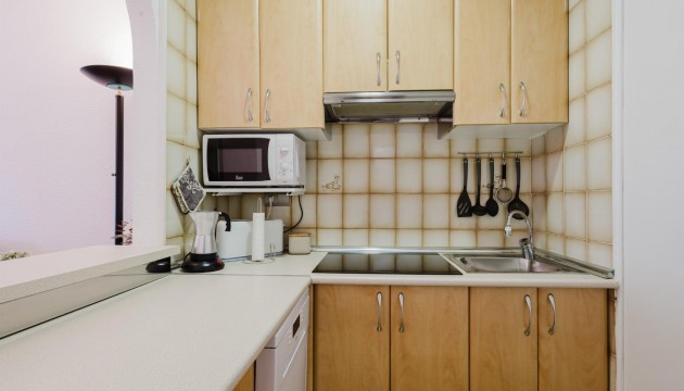 Resale - Bungalow - Torrevieja - El Acequión - Los Náufragos