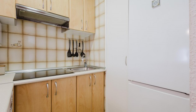 Resale - Bungalow - Torrevieja - El Acequión - Los Náufragos