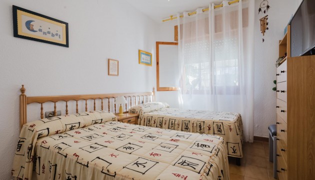 Resale - Bungalow - Torrevieja - El Acequión - Los Náufragos
