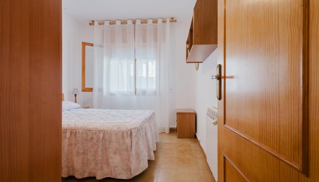 Resale - Bungalow - Torrevieja - El Acequión - Los Náufragos