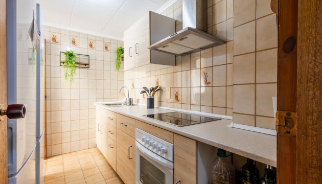 Resale - Apartment - Torrevieja - El Acequión - Los Náufragos