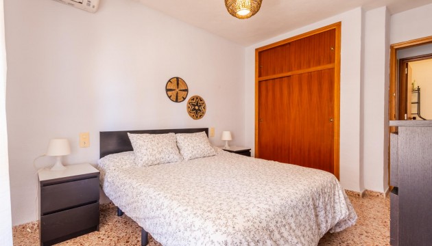 Resale - Apartment - Torrevieja - El Acequión - Los Náufragos