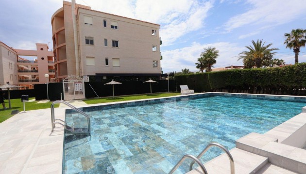 Перепродажа - Квартира - Torrevieja - Playa Flamenca