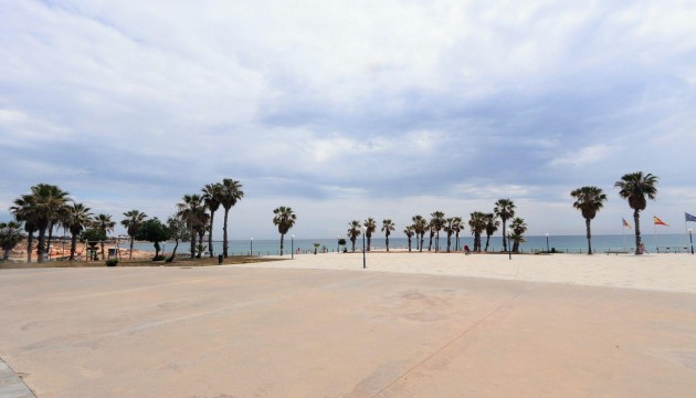 Перепродажа - Квартира - Torrevieja - Playa Flamenca