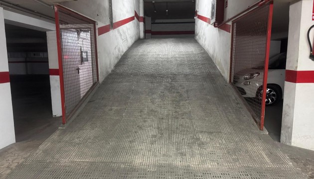 Resale - Garage - Torrevieja - El Acequión - Los Náufragos