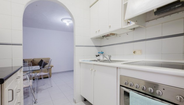 Resale - Apartment - Torrevieja - El Acequión - Los Náufragos