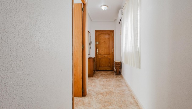 Resale - Apartment - Torrevieja - El Acequión - Los Náufragos