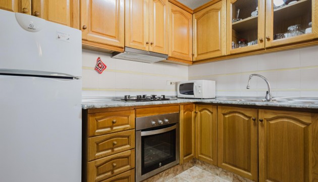 Resale - Apartment - Torrevieja - El Acequión - Los Náufragos