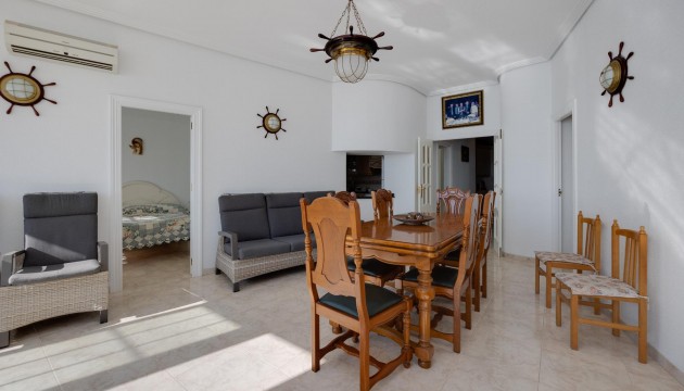 Resale - Apartment - Torrevieja - El Acequión - Los Náufragos