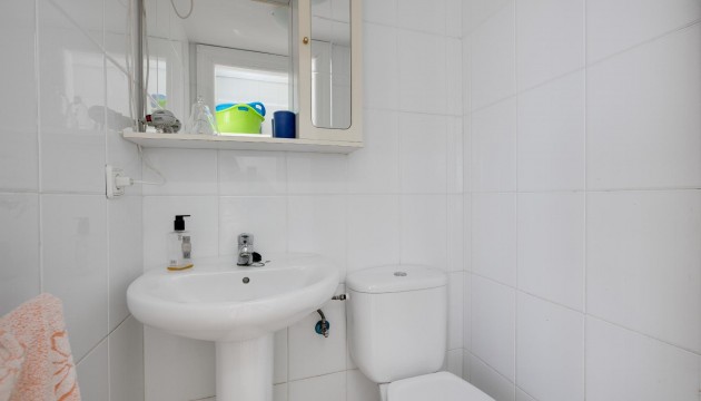 Resale - Apartment - Torrevieja - El Acequión - Los Náufragos