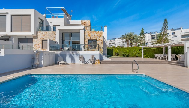 Resale - Bungalow - Torrevieja