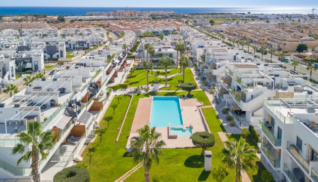Resale - Bungalow - Torrevieja