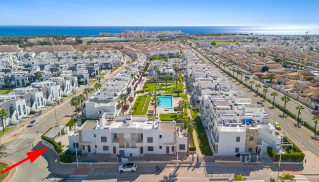 Resale - Bungalow - Torrevieja