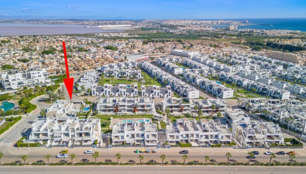 Resale - Bungalow - Torrevieja