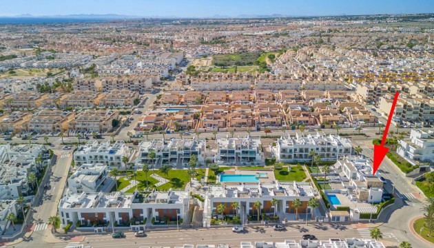 Resale - Bungalow - Torrevieja