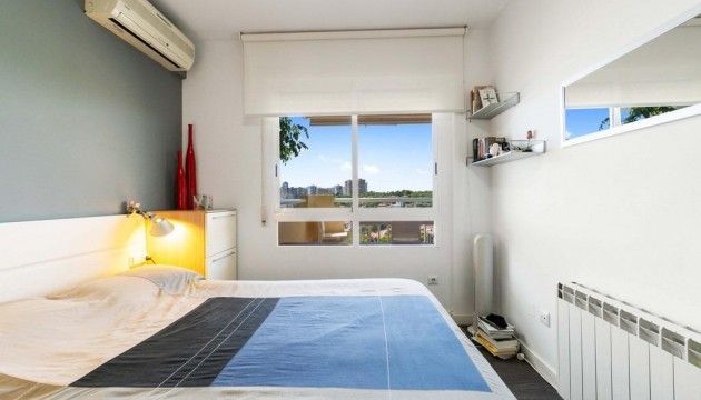 Resale - Apartment - Orihuela Costa - Campoamor