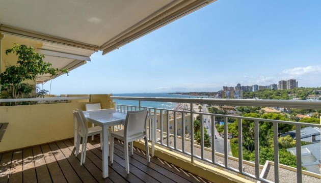 Resale - Apartment - Orihuela Costa - Campoamor
