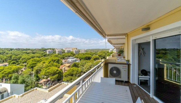 Resale - Apartment - Orihuela Costa - Campoamor