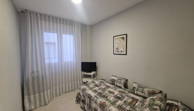 Resale - Apartment - Torrevieja - Playa del Cura