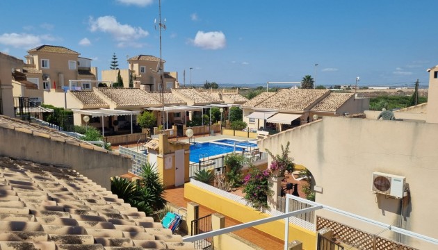 Resale - Townhouse - La Marina - Lomas de Polo-Pinomar