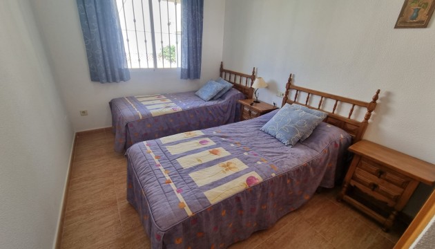 Resale - Townhouse - La Marina - Lomas de Polo-Pinomar