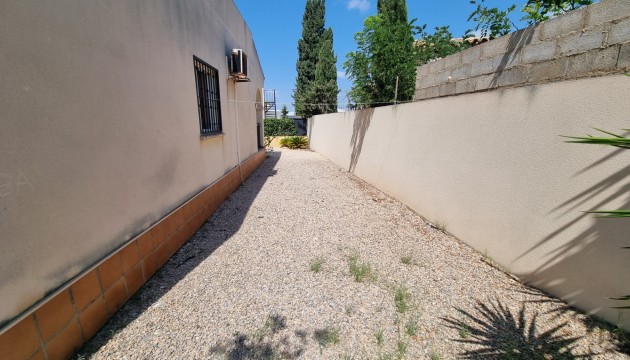 Resale - Townhouse - La Marina - Lomas de Polo-Pinomar