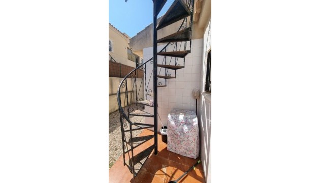 Resale - Townhouse - La Marina - Lomas de Polo-Pinomar