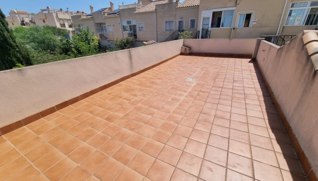 Resale - Townhouse - La Marina - Lomas de Polo-Pinomar