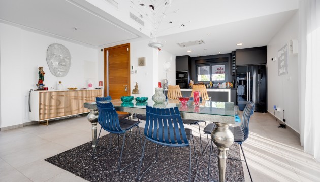 Herverkoop - Detached Villa - Formentera del Segura