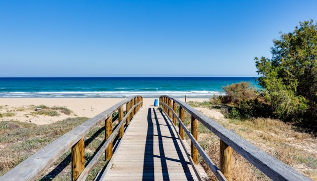 Herverkoop - Detached Villa - Formentera del Segura