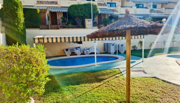 Resale - Apartment - Orihuela Costa - Lomas de Campoamor