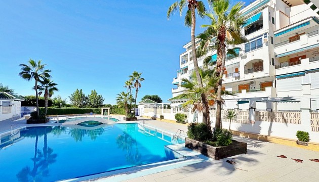 Resale - Apartment - Torrevieja - Torrelamata - La Mata