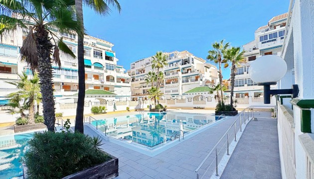 Resale - Apartment - Torrevieja - Torrelamata - La Mata