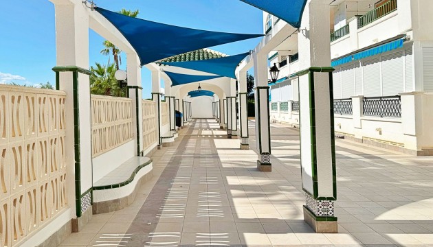 Resale - Apartment - Torrevieja - Torrelamata - La Mata