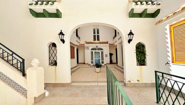 Resale - Apartment - Torrevieja - Torrelamata - La Mata