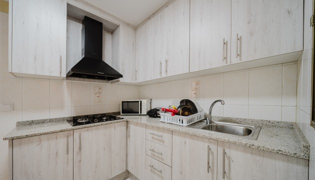 Resale - Apartment - Torrevieja - Torrelamata - La Mata