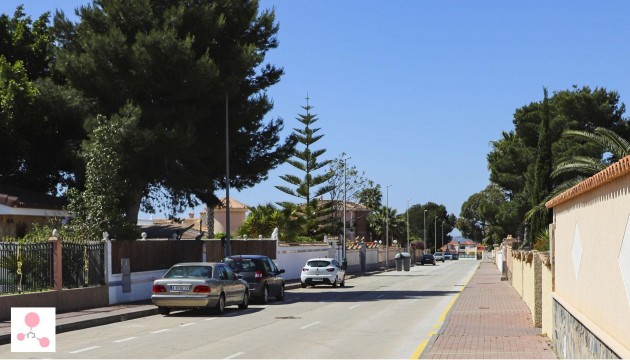 Новое здание - отдельная вилла - La Marina - La Escuera