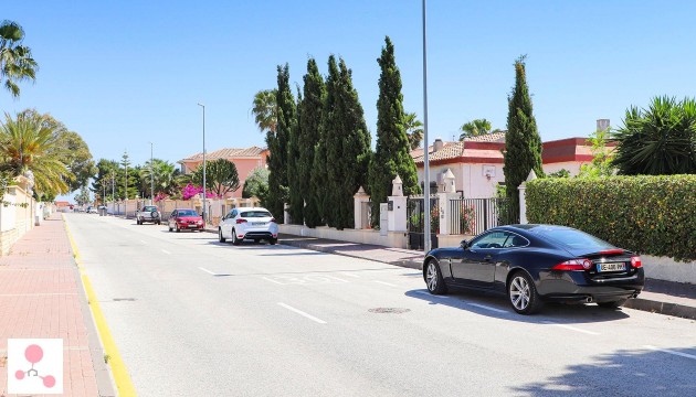 New Build - Detached Villa - La Marina - La Escuera