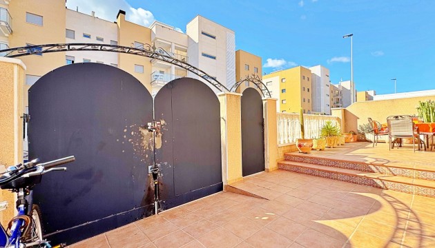 Resale - Townhouse - Orihuela Costa - Villamartín