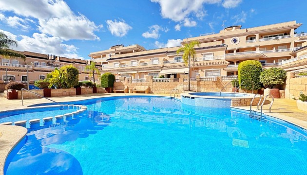 Resale - Townhouse - Orihuela Costa - Villamartín