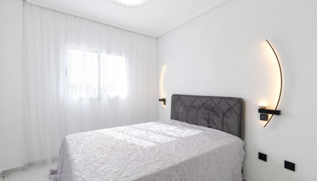 Resale - Apartment - Orihuela - Playa Flamenca