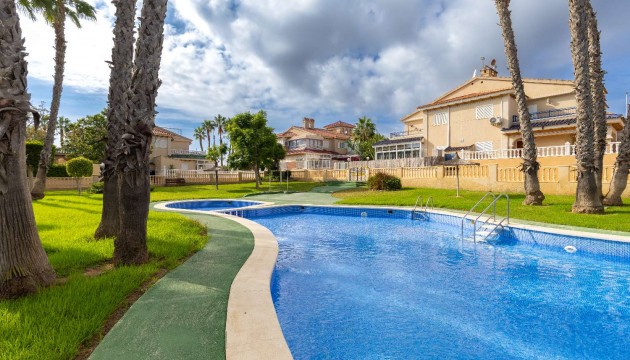 Resale - Apartment - Orihuela - Playa Flamenca