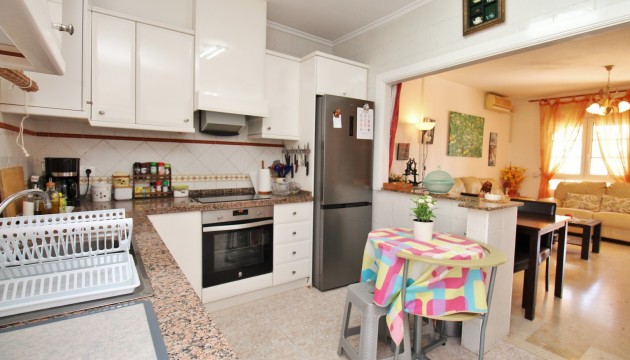 Resale - Apartment - Orihuela Costa - Playa Flamenca