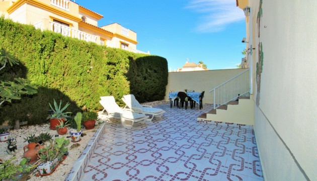 Resale - Apartment - Orihuela Costa - Playa Flamenca