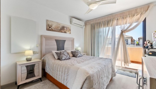 Resale - Townhouse - Torrevieja - Nueva Torrevieja - Aguas Nuevas