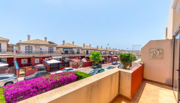 Resale - Townhouse - Torrevieja - Nueva Torrevieja - Aguas Nuevas