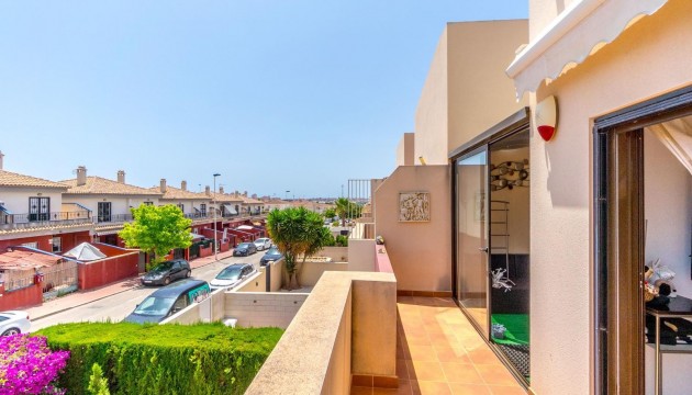 Resale - Townhouse - Torrevieja - Nueva Torrevieja - Aguas Nuevas